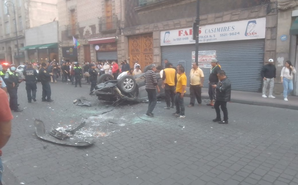 Equipos de emergencia trabajan en la zona. | Especial