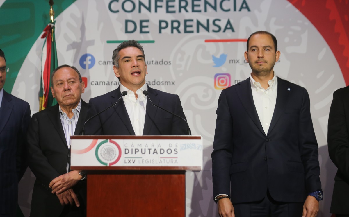 Va por México se mantiene, sin importar sustitución de algún dirigente, sostuvo Zambrano. | Jorge Carballo
