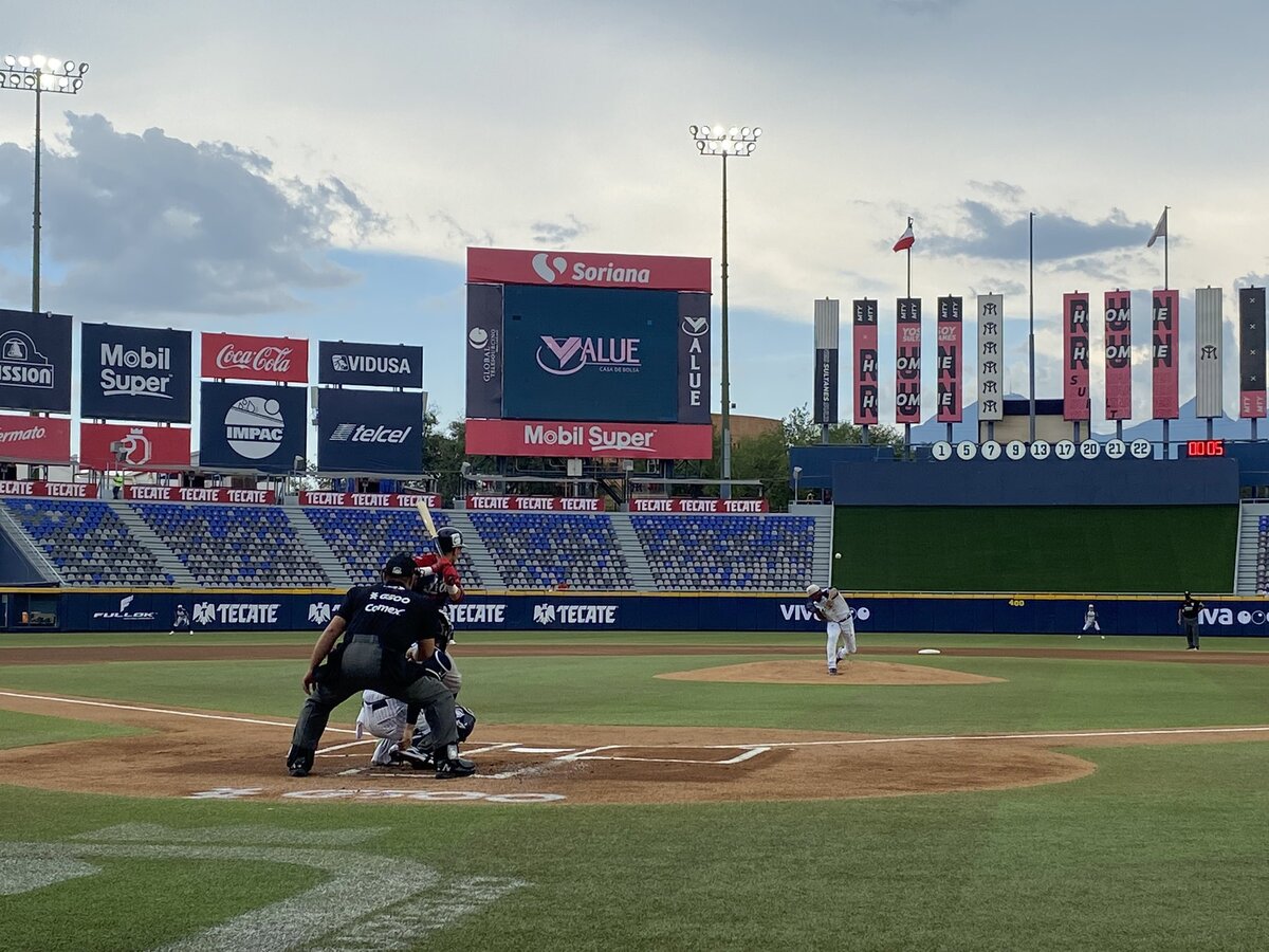 Sultanes de Monterrey barrió a Bravos (Sultanes de Monterrey)