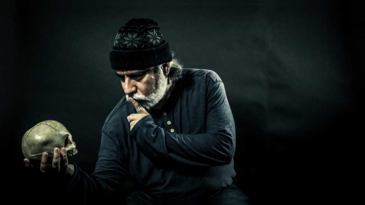 J. G. T’raven. Foto: Especial