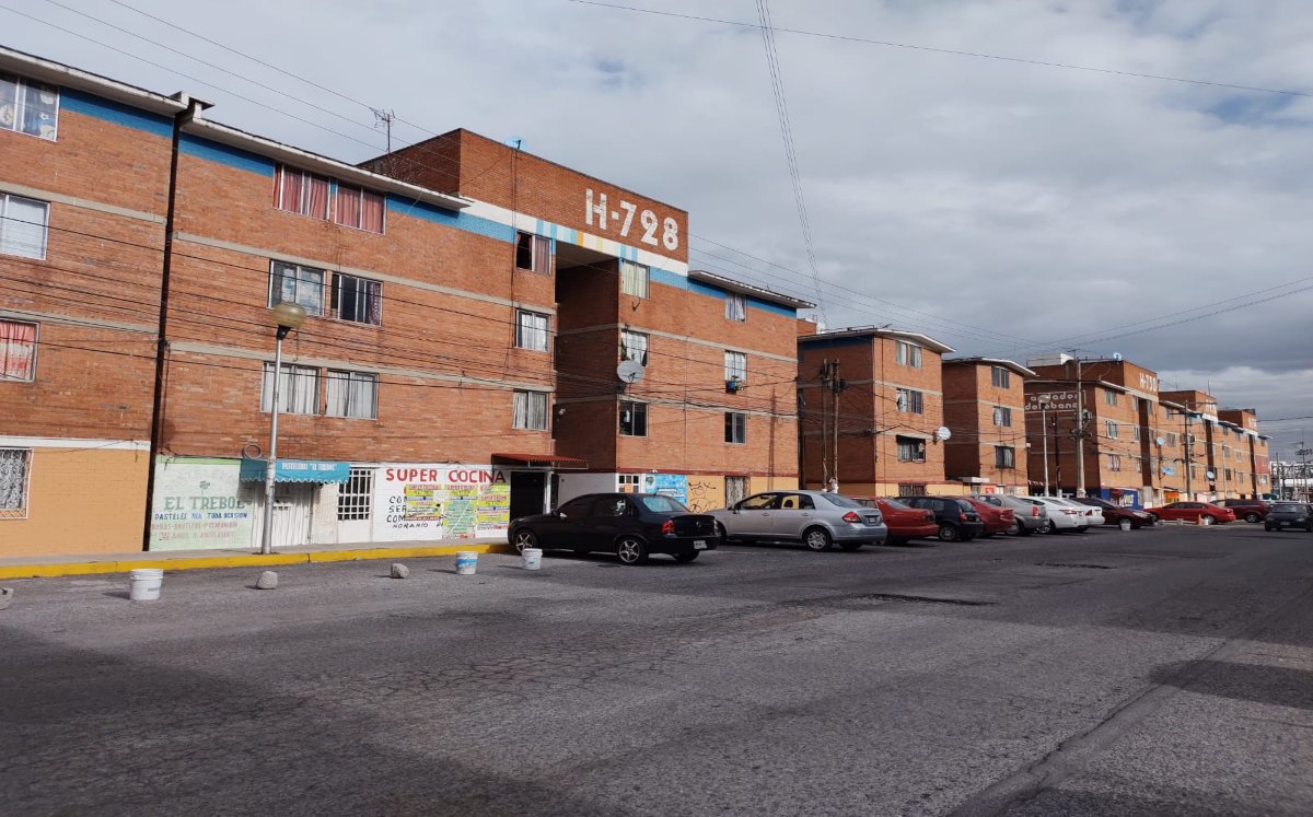 Localizan a un hombre sin vida en su departamento | Alfredo Fernández