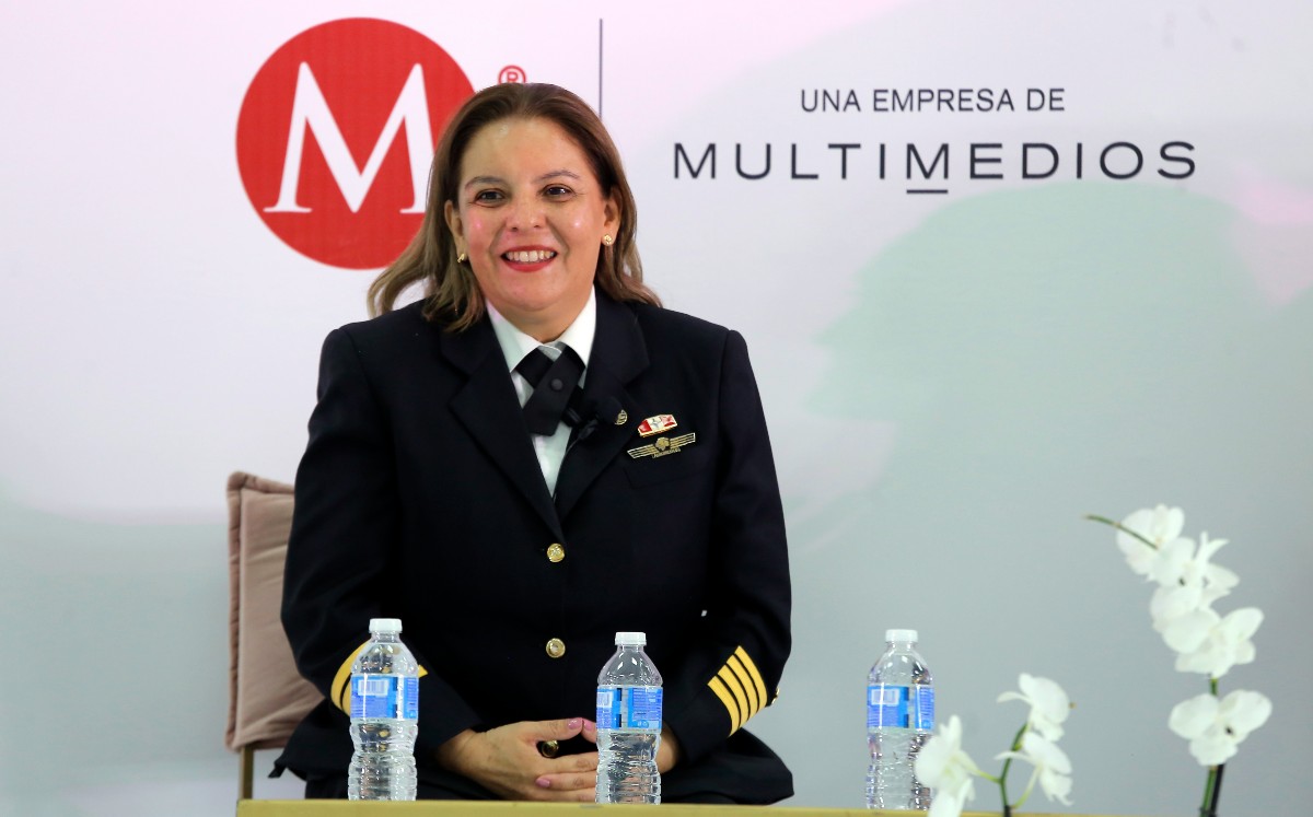 Martha Vera Araujo, capitana de aviación. (Mauricio Román)