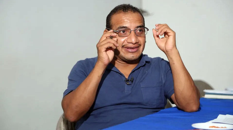Aún no se sabe qué pasó con normalistas de Ayotzinapa desaparecidos: Vidulfo Rosales