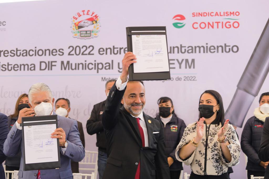 Con esto les incrementa 4.5 por ciento el salario base.