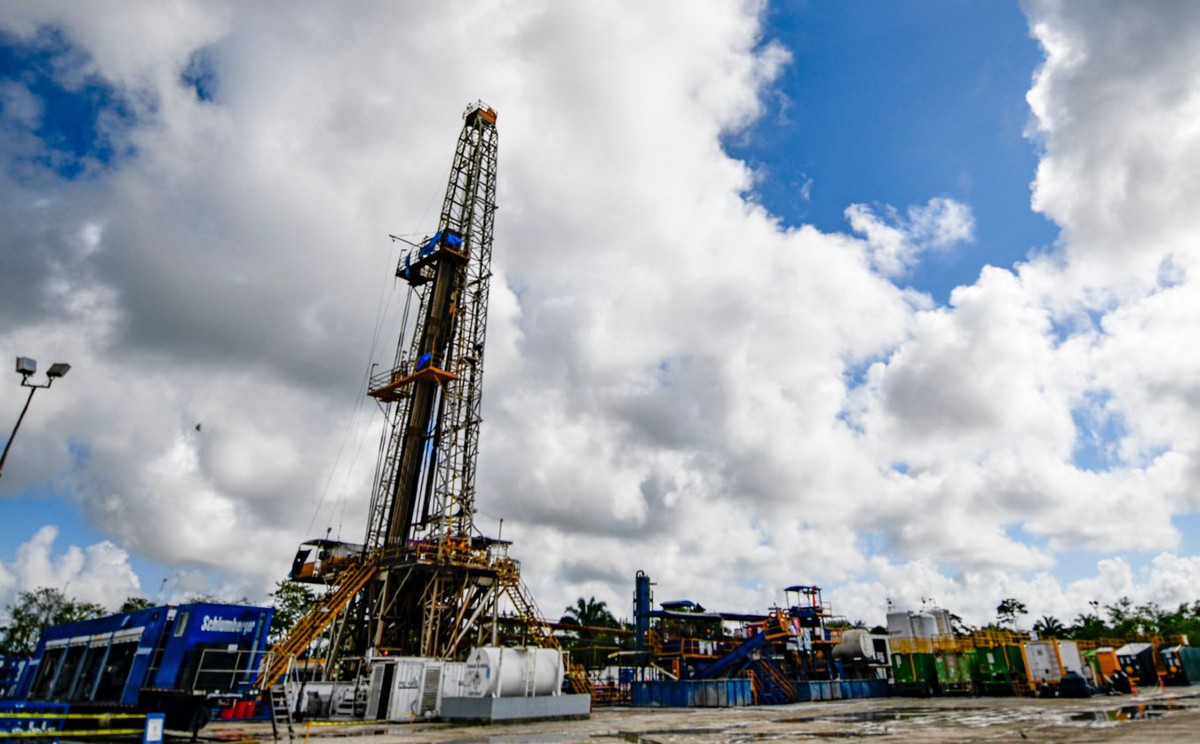 Petroleras instaladas en Tamaulipas continúan con labores en la Cuenca de Burgos.