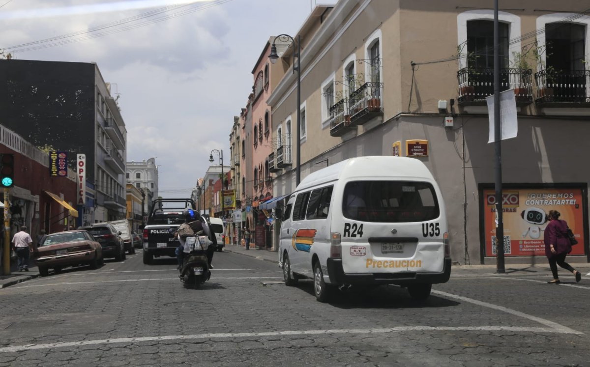 Aspectos del transporte público en Puebla | Andrés Lobato