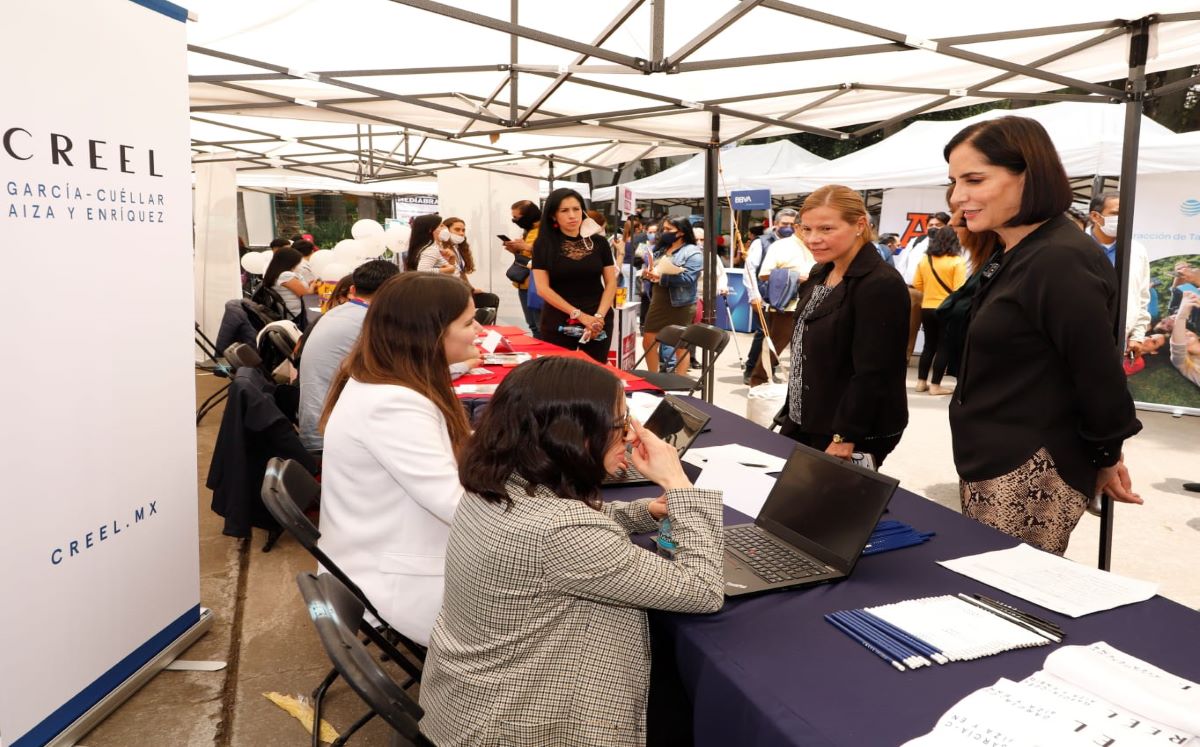 La Álvaro Obregón y la universidad Anáhuac inician feria del empleo | Especial