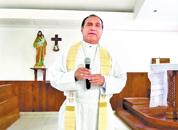 José Manuel González, líder religioso de Tarahumara . Especial