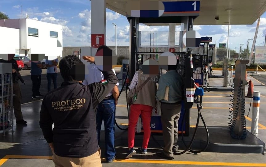 Por vender litros de menos aseguran gasolinera en León
