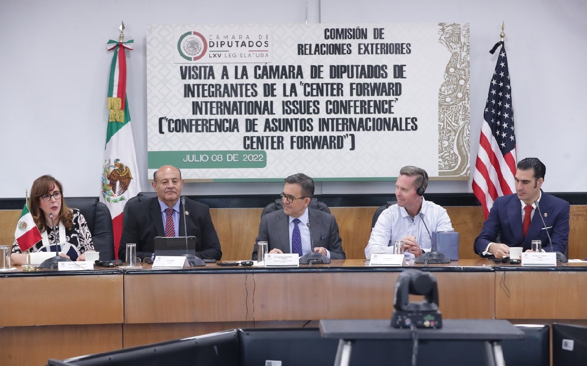 Reunión entre la Comisión de Relaciones Exteriores y del Center Forward International Issues Conference 2022. (Twitter)
