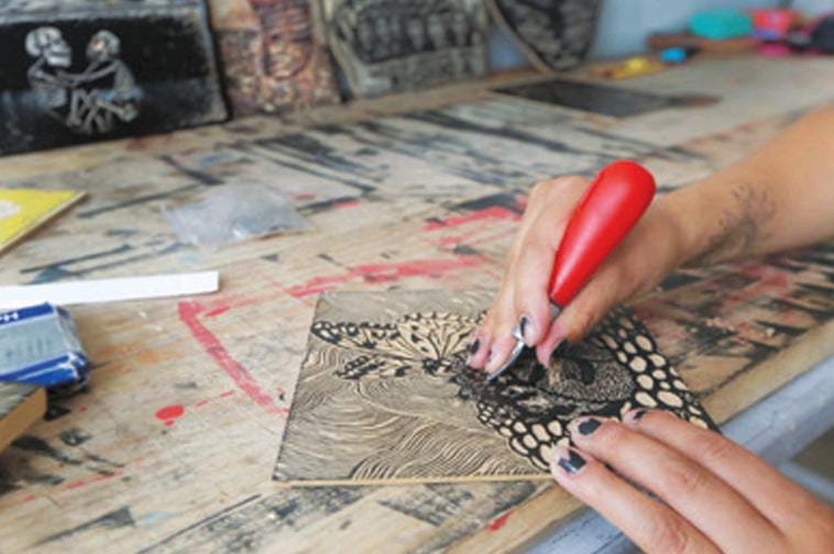 "El colectivo aspira a que las personas consideren que el arte no debe ser visto como un hobbie" | Tania Contreras.