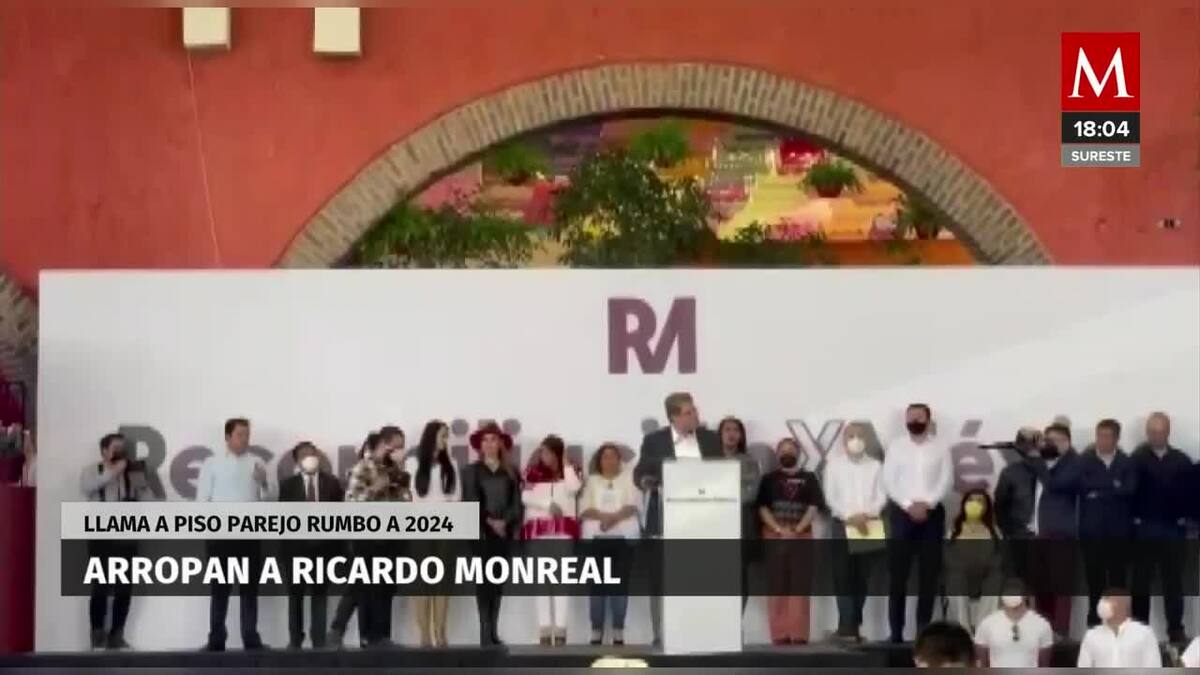 Aclaman a Ricardo Monreal con gritos de "¡Presidente, Presidente!"