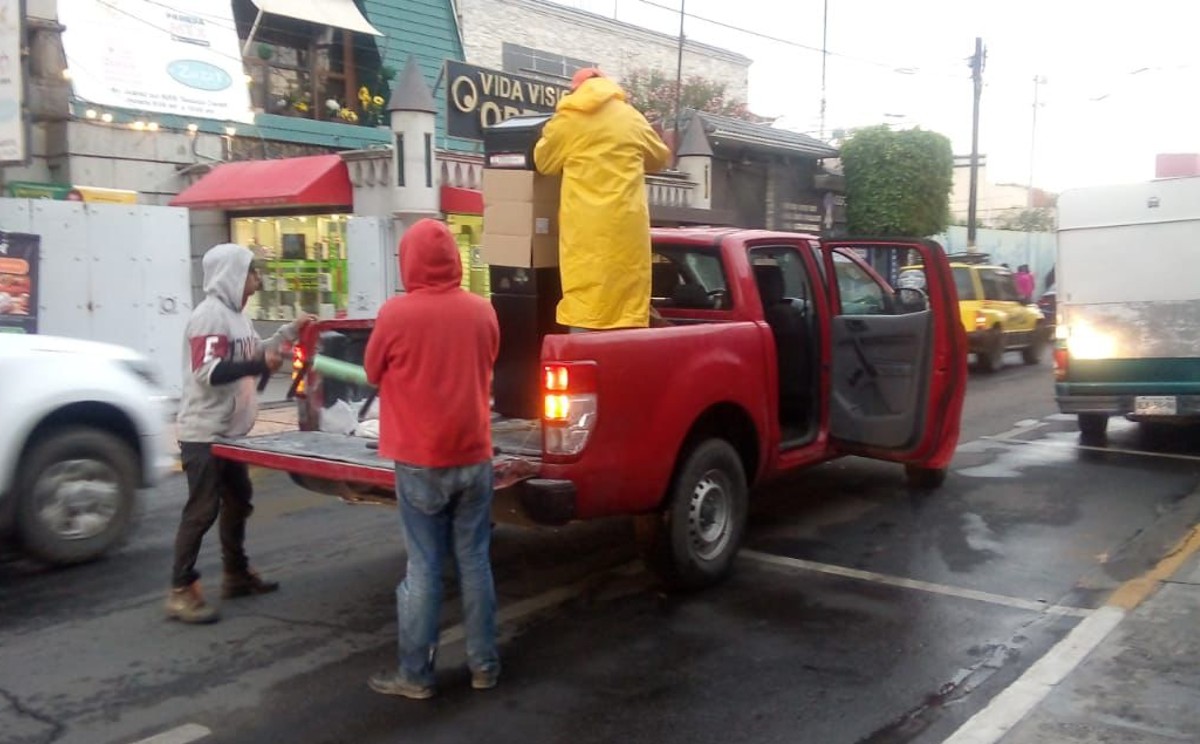 El Ayuntamiento habilitó 900 cajones de estacionamiento con 65 parquímetros. (Especial)