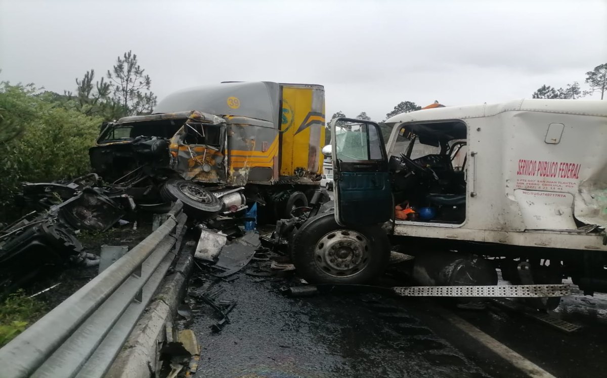 Carambola deja seis lesionados en la México-Puebla | Especial