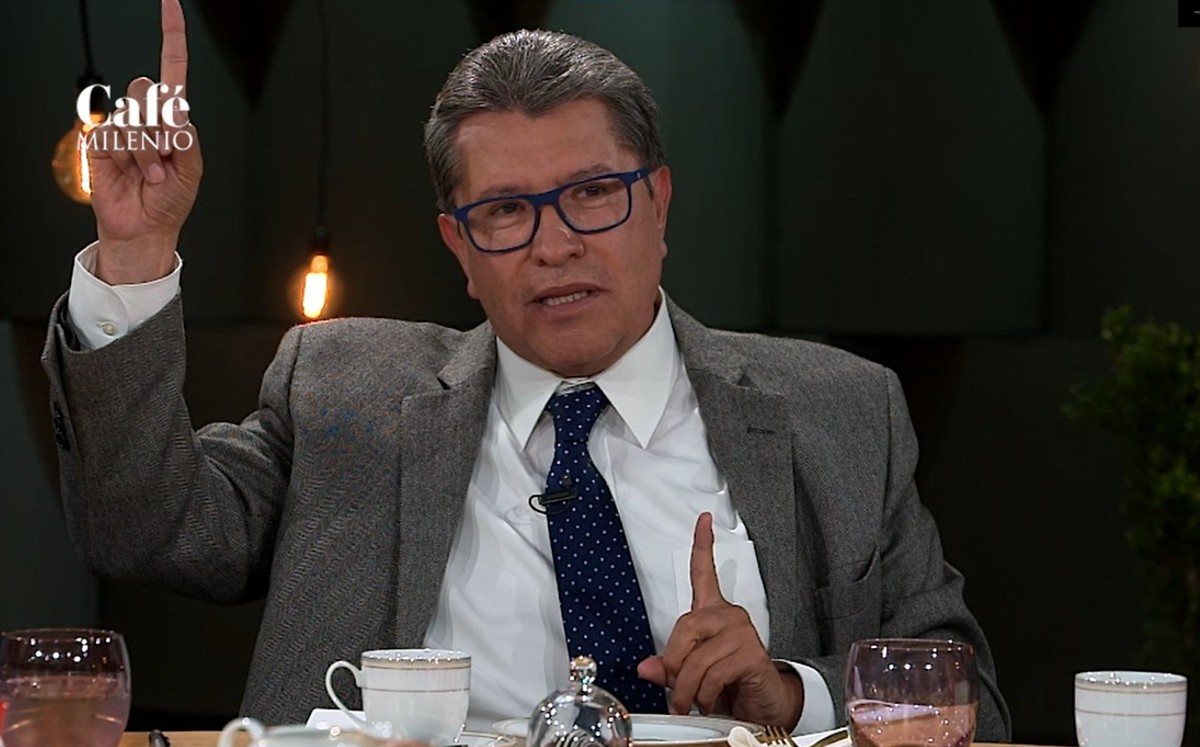 Ricardo Monreal en Café Milenio