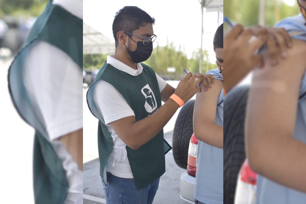 El IMSS en Nuevo León hace un llamado a los adolescentes para que se vacunen. Foto: Especial