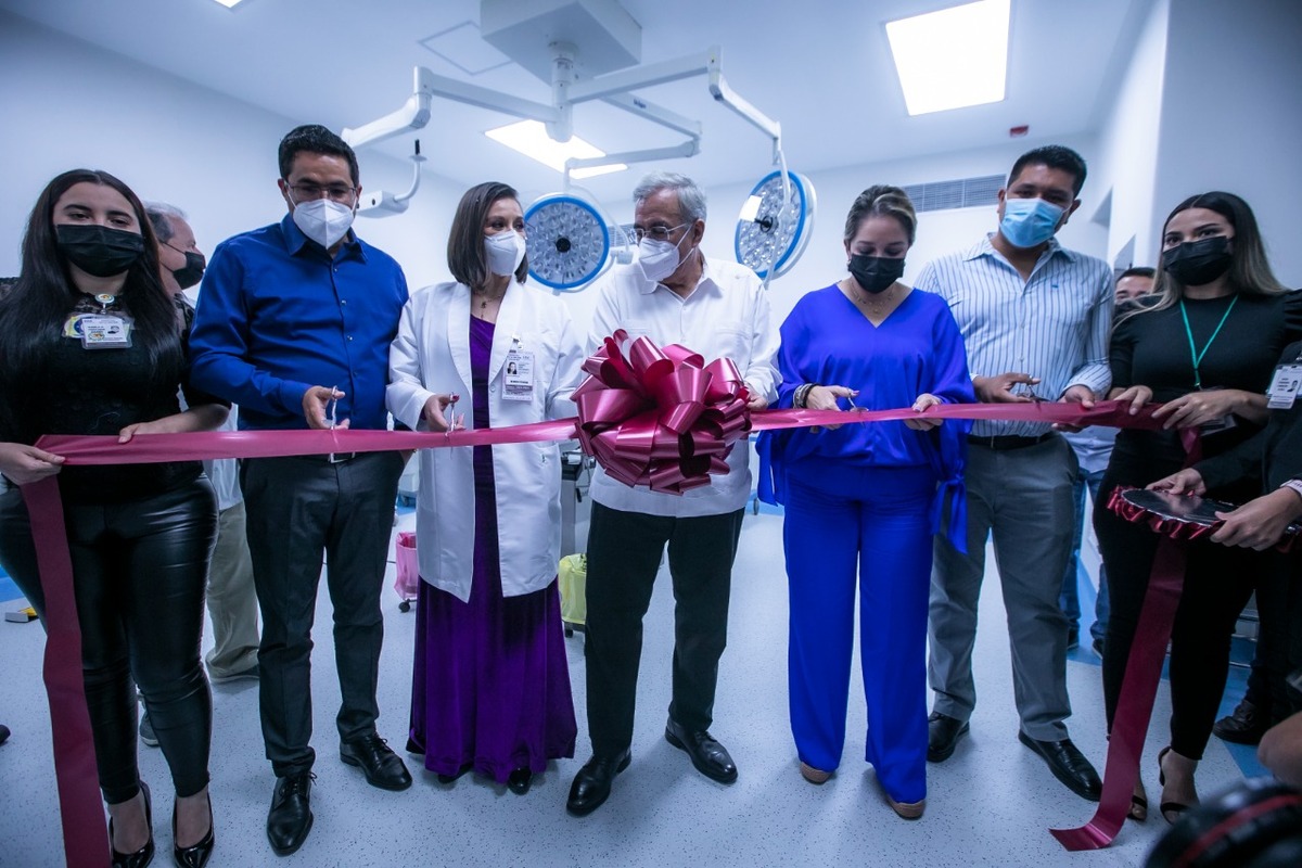 Gobernador de Sinaloa inaugura cuatro quirófanos en el Hospital de la Mujer. (Especial)