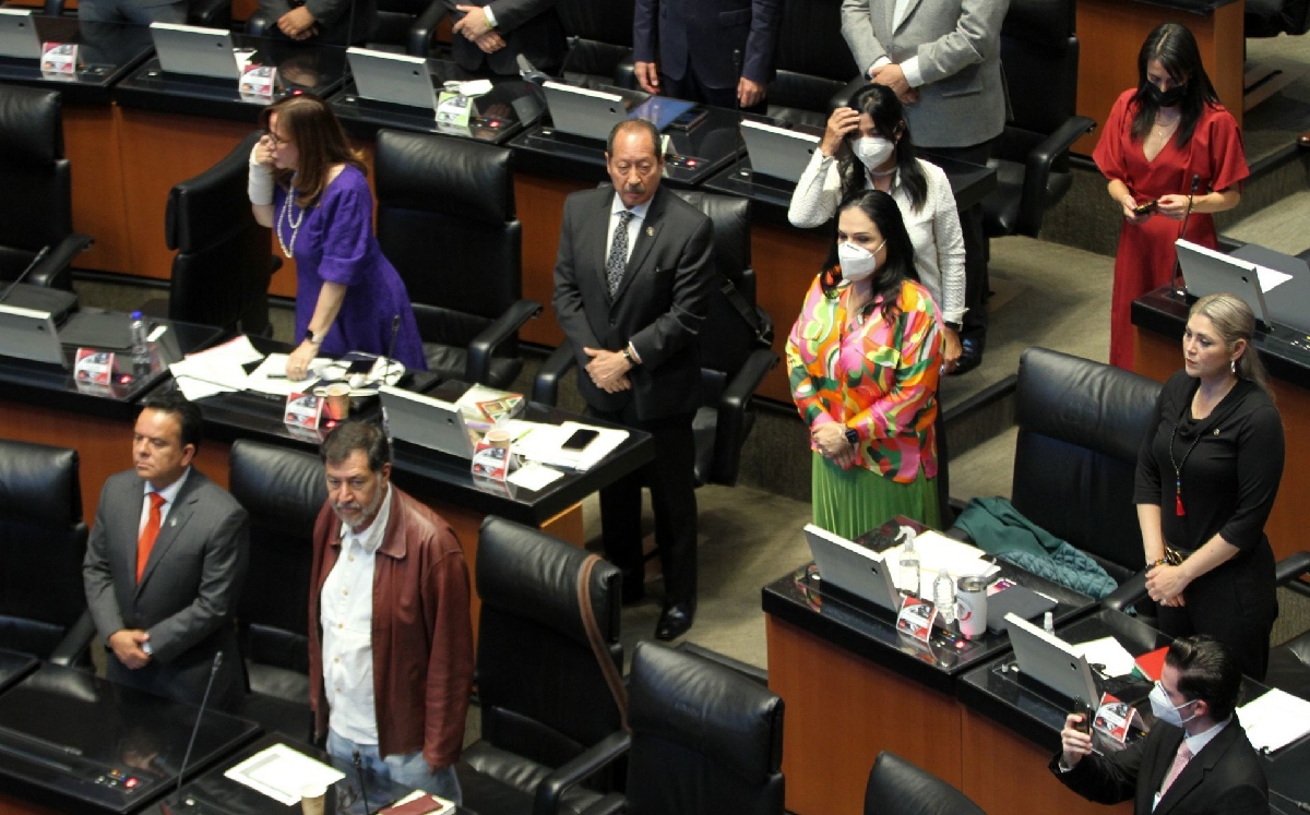 Los legisladores guardaron un minuto de silencio por el político japonés. | Cuartoscuro