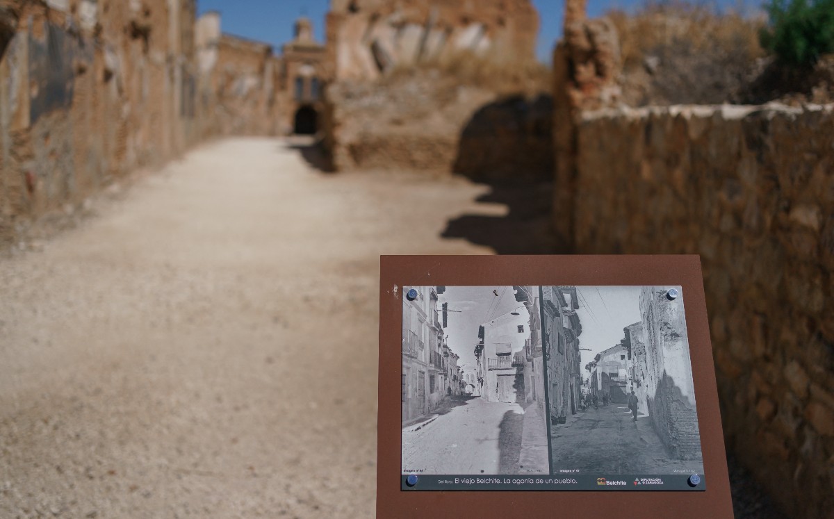 Belchite mantiene cicatrices de la Guerra Civil española