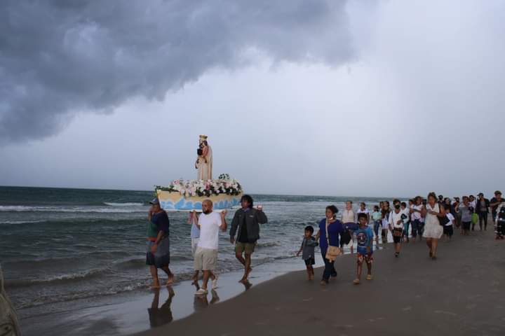 https://cdn.milenio.com/uploads/media/2022/07/14/realizan-peregrinacion-virgen-carmen-playa.jpeg