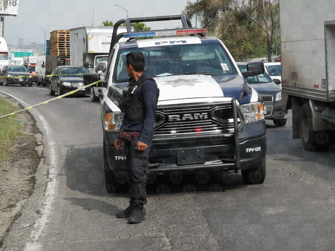 La zona fue resguardada por policías.
