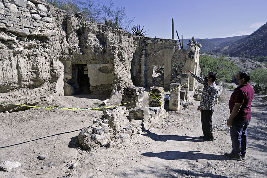 La capilla se encuentra con daños estructurales que amenazan al patrimonio y la posibilidad de resolver su misterio. |EFE