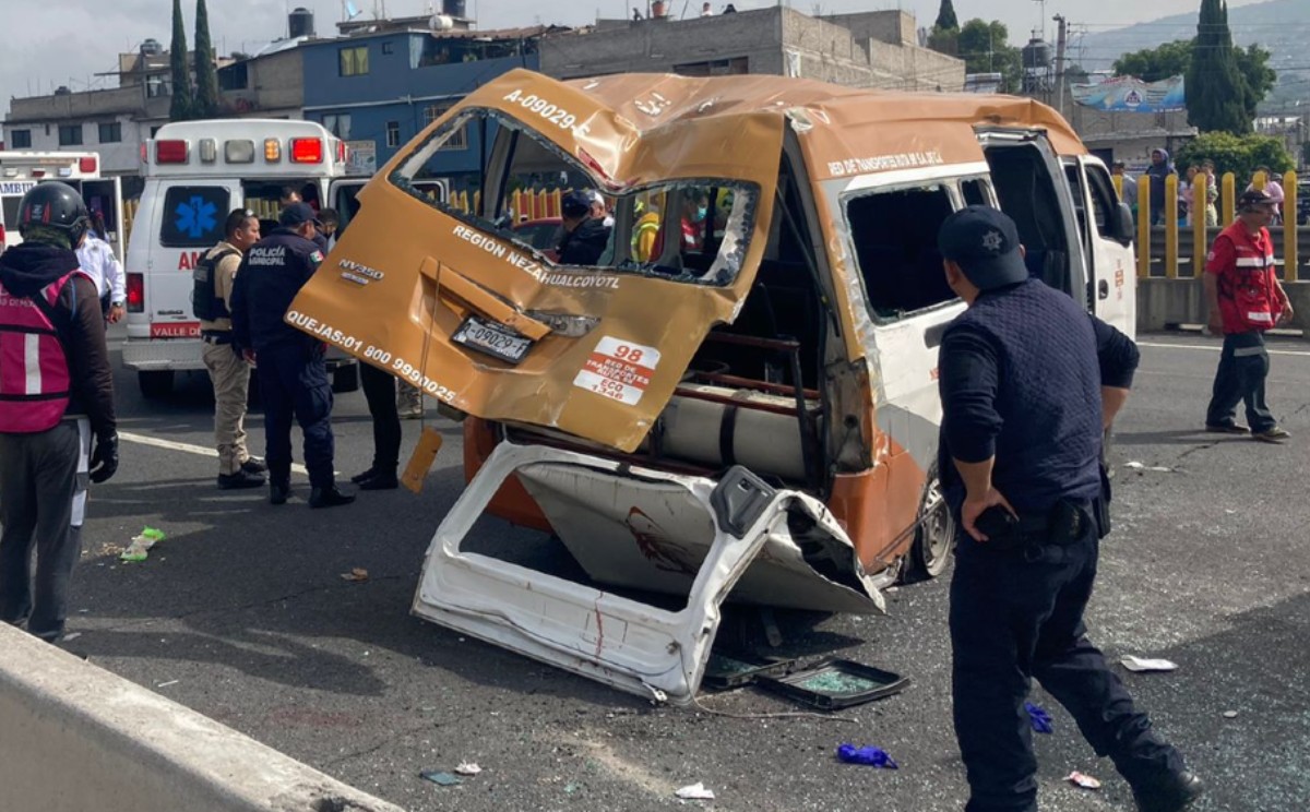 La unidad pertenece a la ruta de transporte 98.