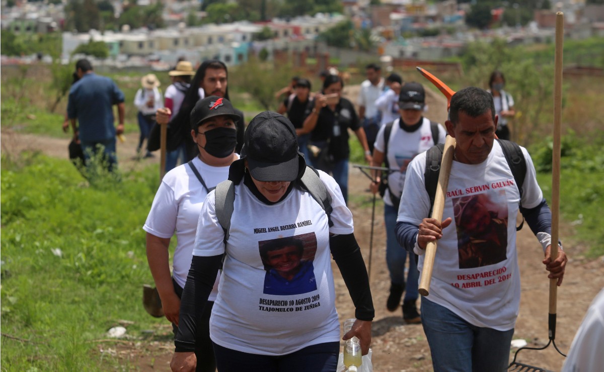 Madres buscadoras realizan brigada en Tlajomulco para encontrar desaparecidos (Fernando Carranza)