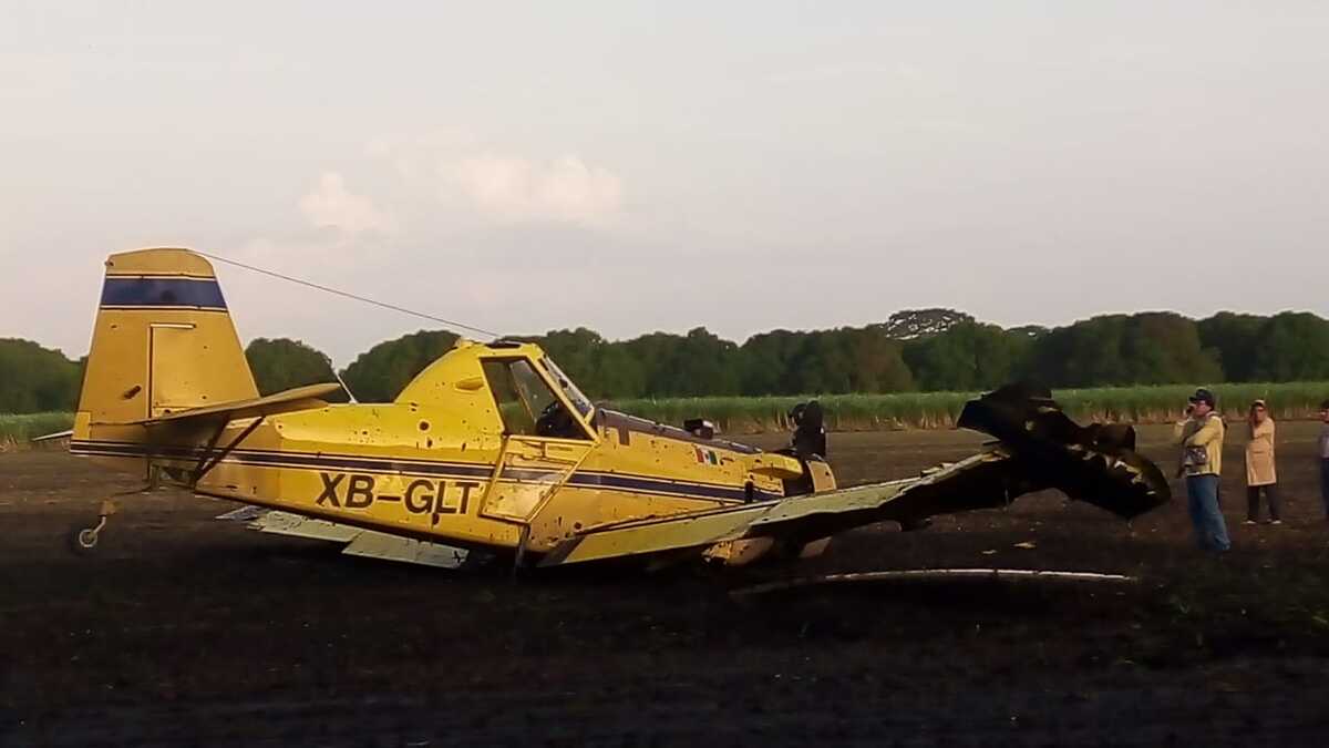 Avioneta aterriza de emergencia