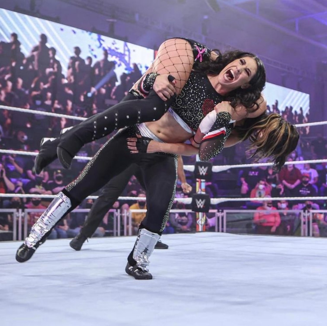 Jennifer Cantú en lucha libre