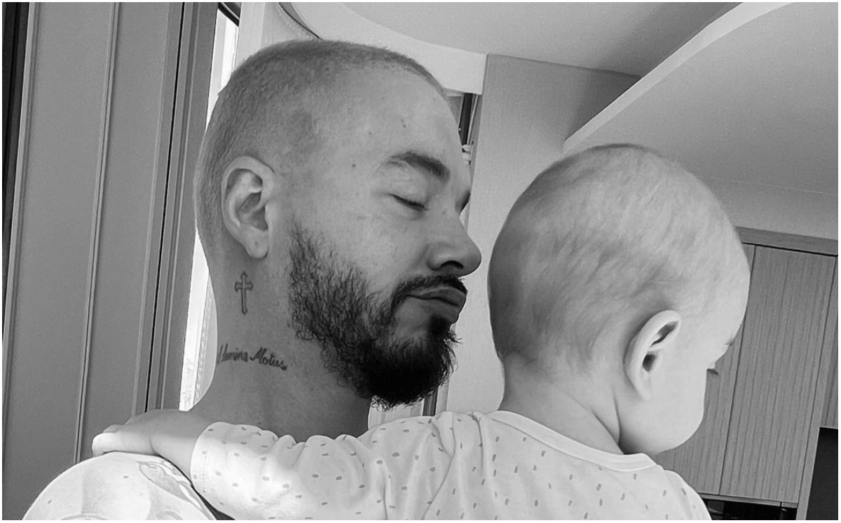 J Balvin y su hijo Río (Instagram)