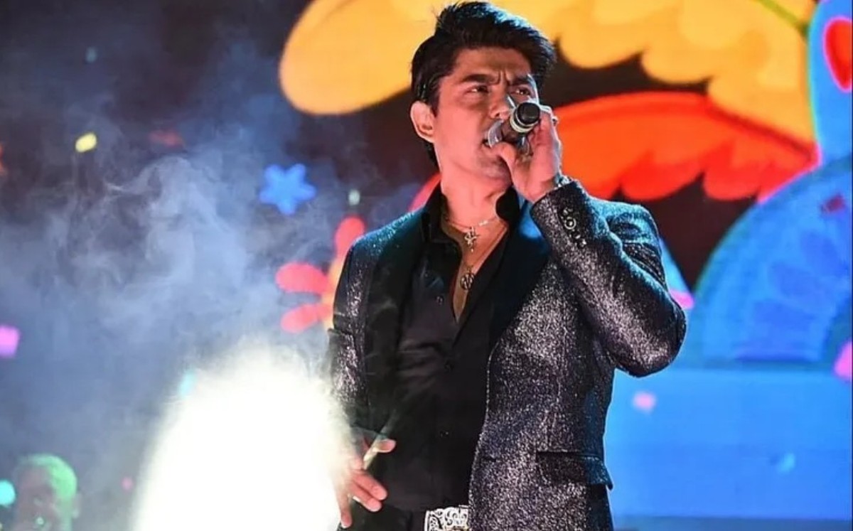 Víctor García.