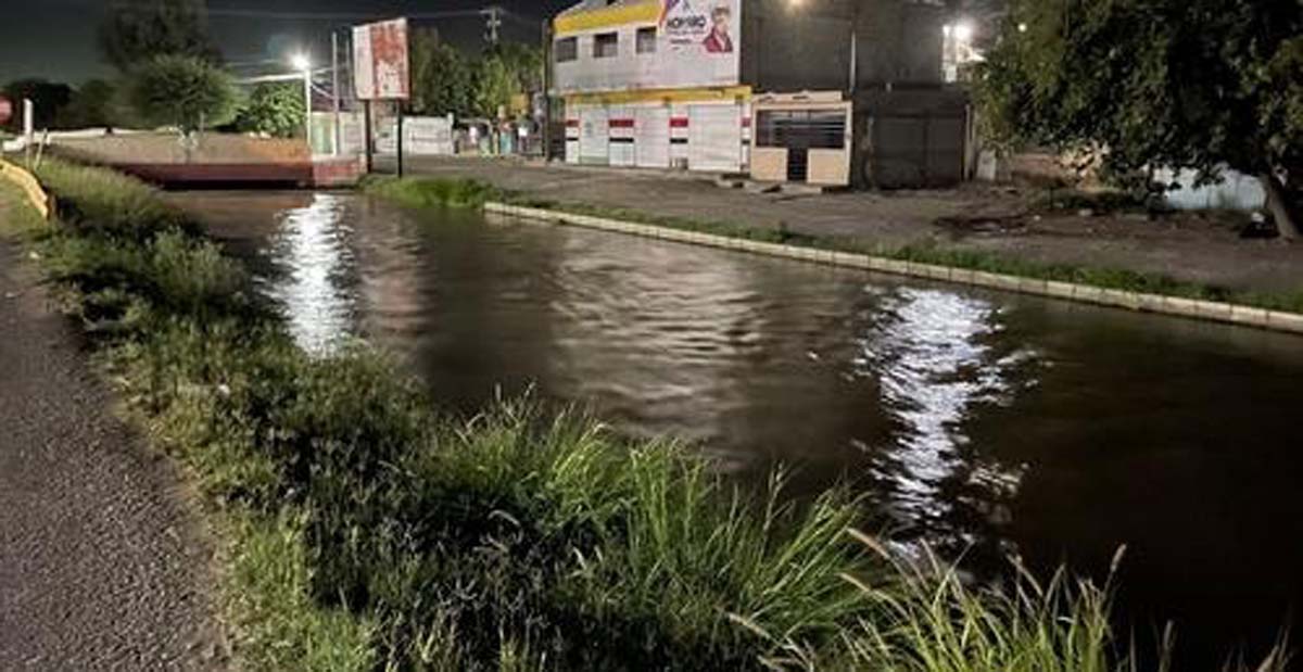 Canal de riego en Lerdo. (Julieta Deras)