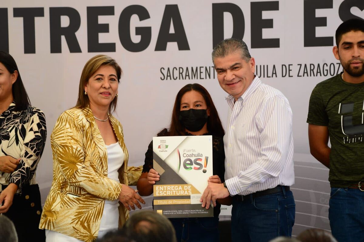 Entregan más de 80 escrituras en Región Centro de Coahuila | Notivox Digital