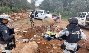 Personal de Pemex arribó al sitio para inhabilitar la toma.