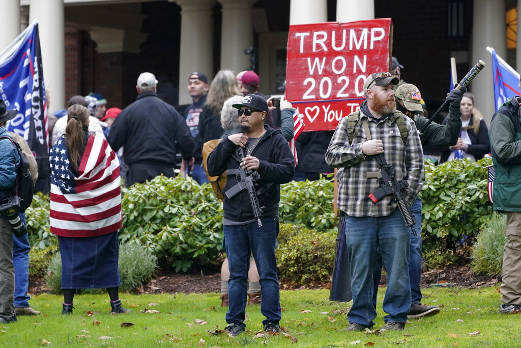 Simpatizantes de Donald Trump durante las elecciones presidenciales de 2020. (AP / Archivo)