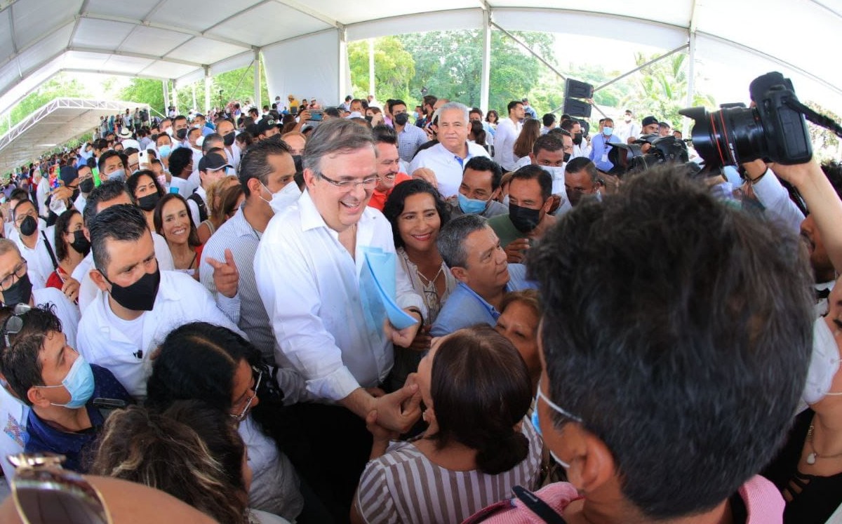 Ebrard resaltó el trabajo de la alcaldesa morenista Abelina López. | Especial