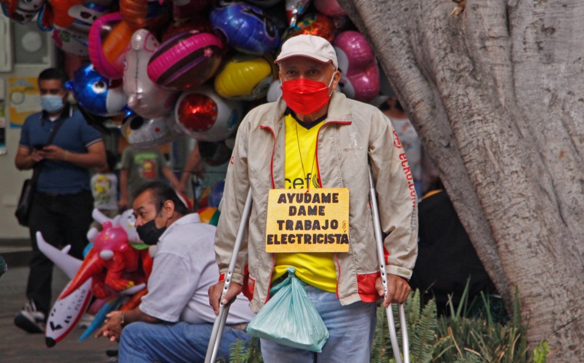 Historia de Don Juan, electricista en Puebla que lucha por un ingreso | Melanie Torres