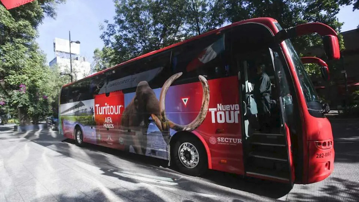 Inauguran nueva ruta del Turitour de AIFA a Teotihuacán