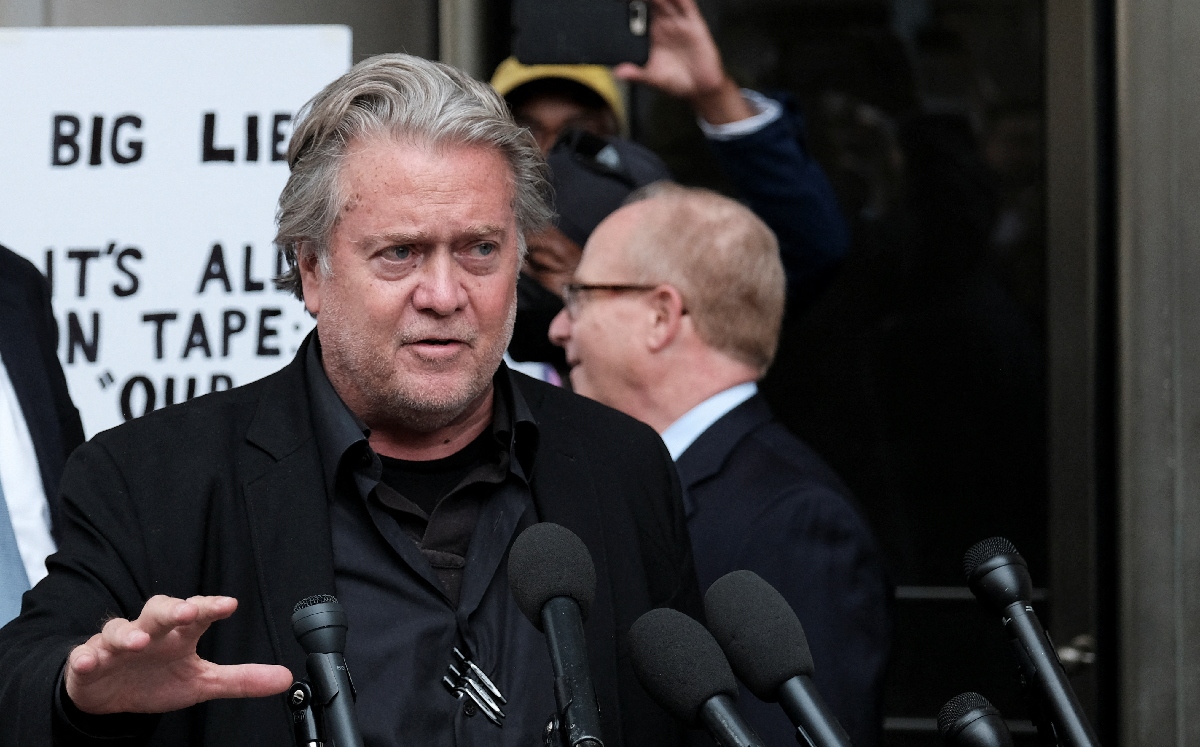 Steve Bannon, ex asesor del ex presidente Donald Trump, fue declarado culpable. | Reuters