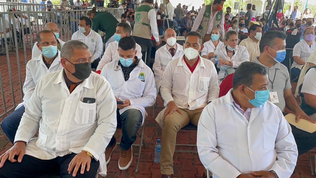 AMLO afirmó que México iba a contratar a médicos de Cuba | Pedro Domínguez