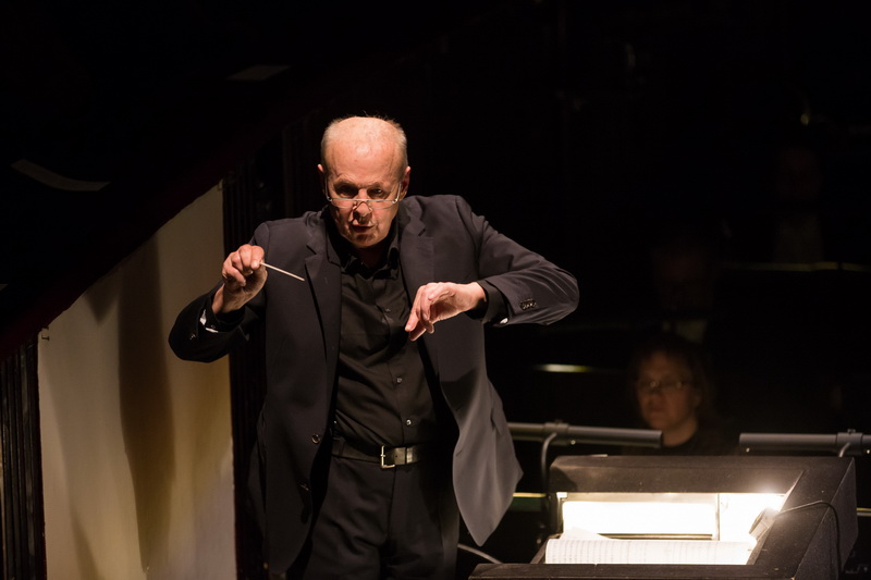 El director de orquesta austríaco Stefan Soltesz. (Especial)