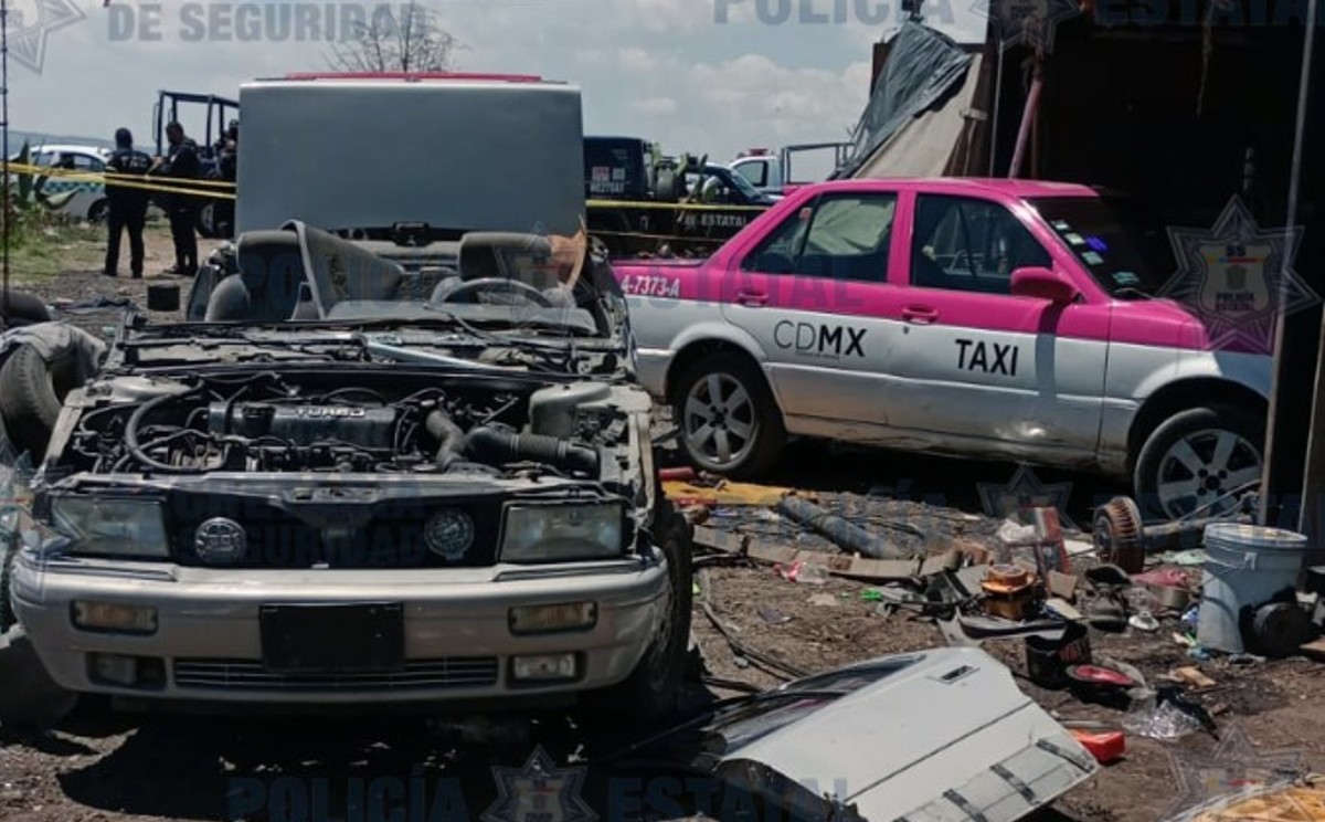 "Localizan dos autos con reporte de robo en Jilotepec" | Especial.