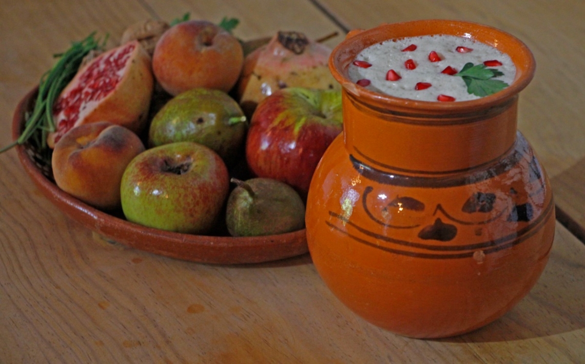 Por tercer año, preparan el pulque sabor a chile en nogada | Melanie Torres
