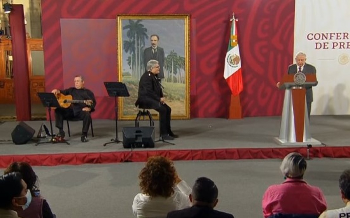 Amaury Pérez en al conferencia matutina de AMLO | Especial