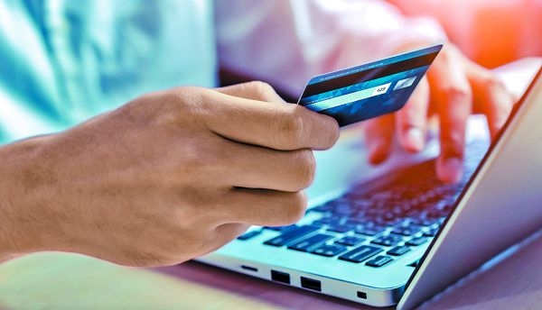 Hoy los insumos básicos se pagan con financiamiento. Shutterstock
