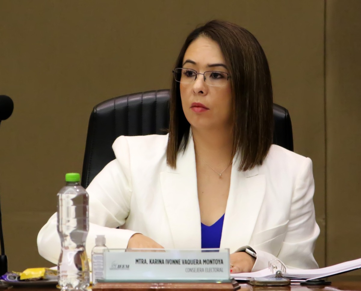 "Karina Vaquera Montoya, presidenta de la comisión de voto desde el extranjero" | Especial.