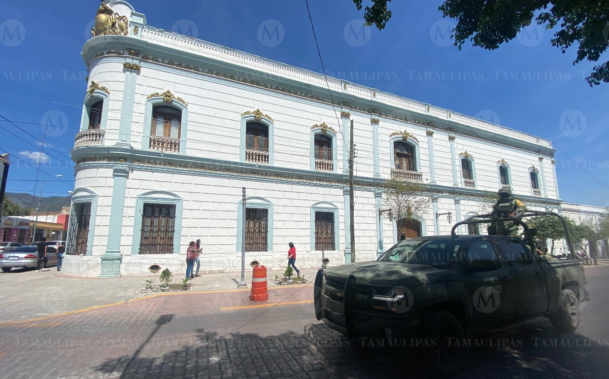 Realizan operativo en la presidencia municipal de Victoria+