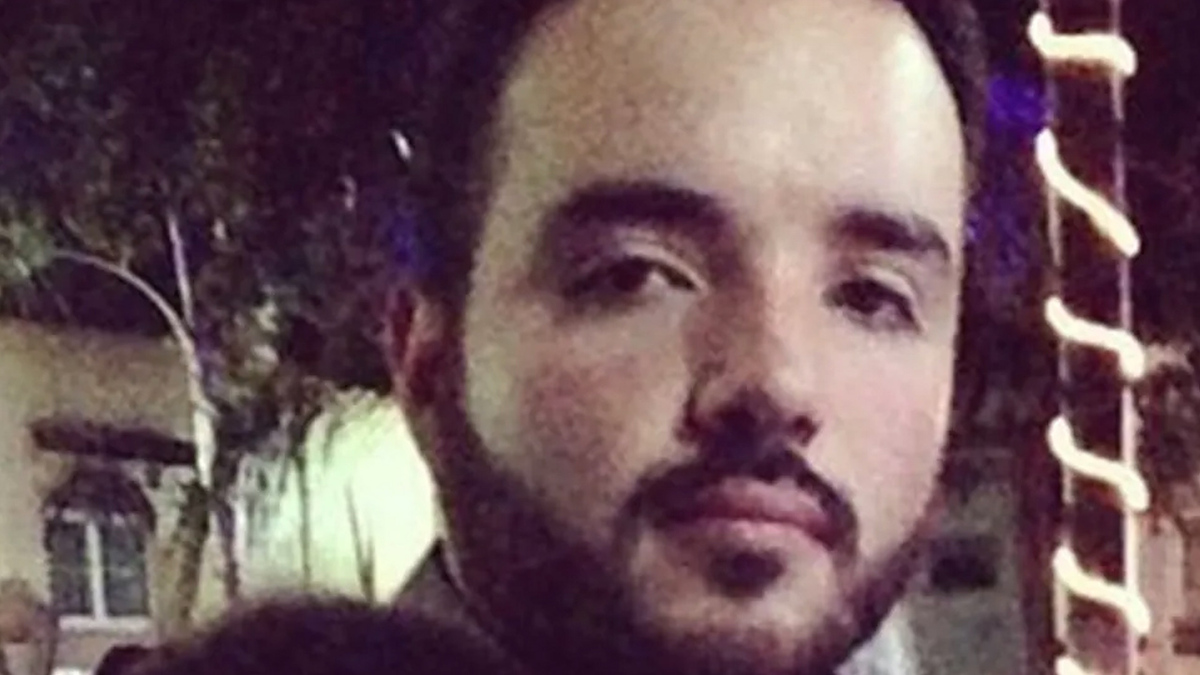 Mayito Gordo, bajo custodia del ICE busca permanecer en EU