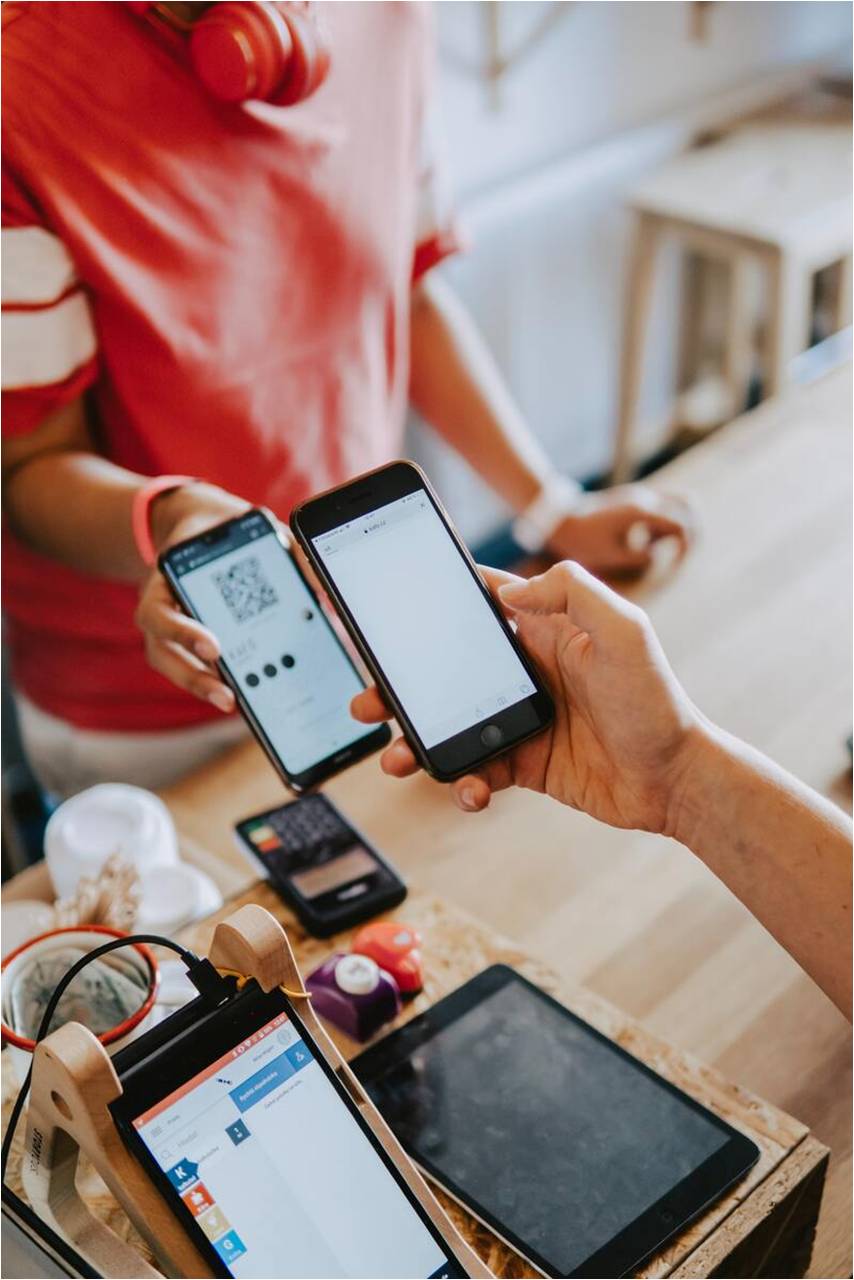 ToditoPay les facilita el poder pagar la nómina de sus empleados. Fuente: Unsplash.com